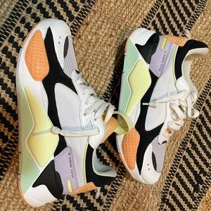 Puma RS-X ! :) worn a couple of times they just don’t fit me anymore